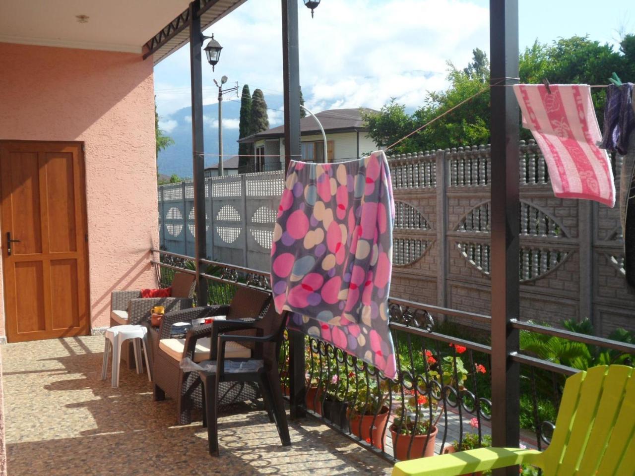 Galina Guest House Alakhadzi Exterior foto